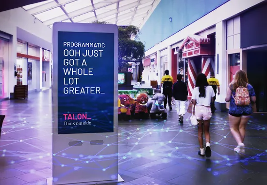 Why Advertisers Can't Afford to Overlook Digital Out of Home for the Omnichannel Era