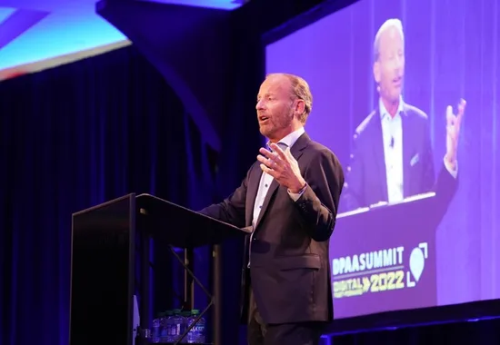 Scaling the Summit Using Digital Out of Home