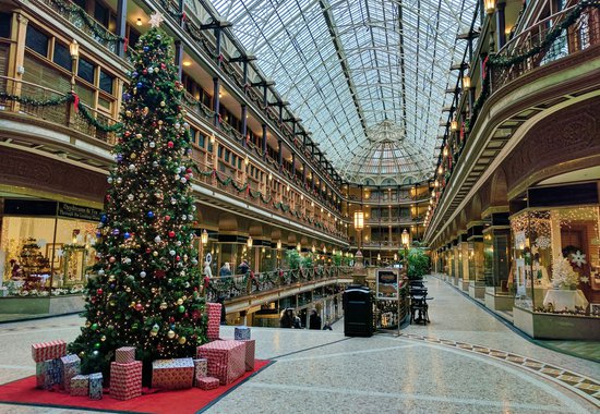 Stuart Elliott: As Christmas Nears, Sears Faces the Harder ...